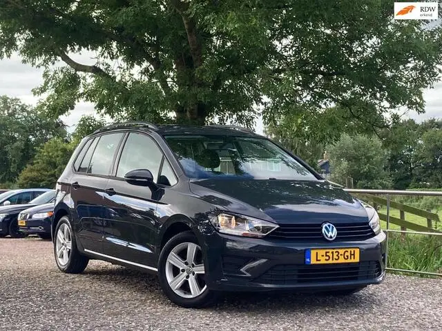 Photo 1 : Volkswagen Golf 2015 Petrol