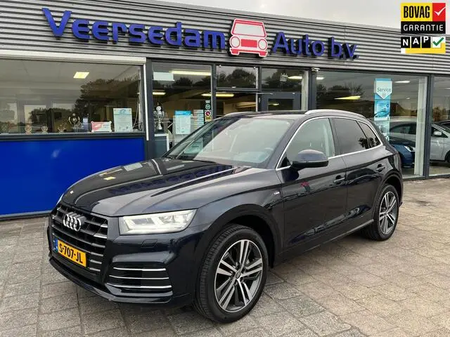 Photo 1 : Audi Q5 2019 Hybride