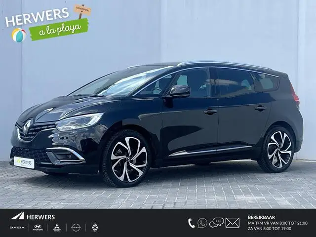 Photo 1 : Renault Grand Scenic 2021 Essence