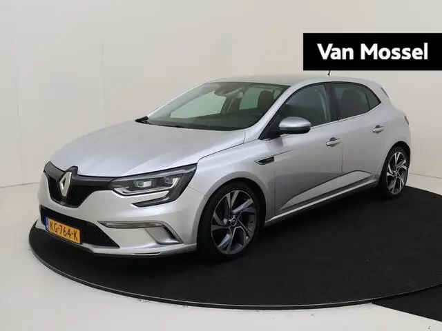 Photo 1 : Renault Megane 2016 Essence