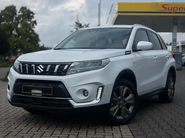 Photo 1 : Suzuki Vitara 2023 Petrol