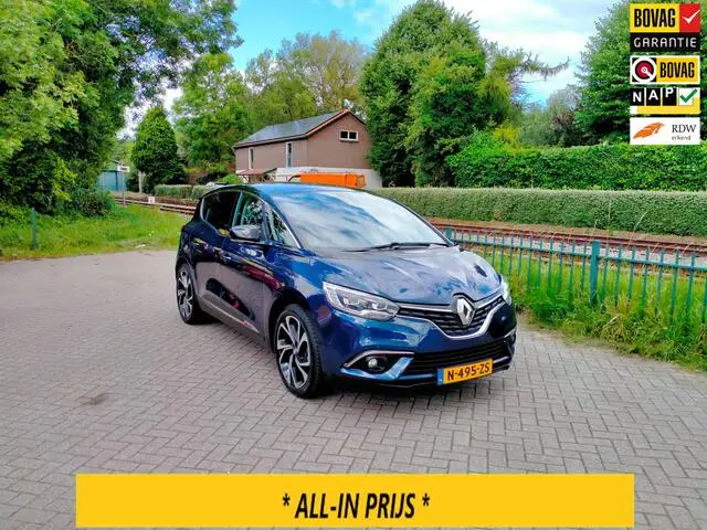 Photo 1 : Renault Scenic 2017 Essence