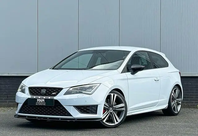 Photo 1 : Seat Leon 2015 Essence