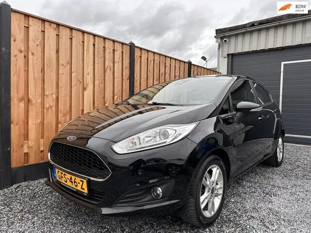 Photo 1 : Ford Fiesta 2016 Essence