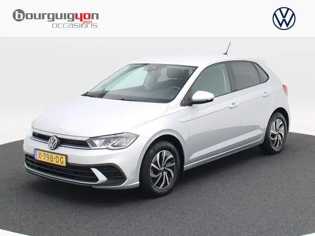 Photo 1 : Volkswagen Polo 2023 Essence