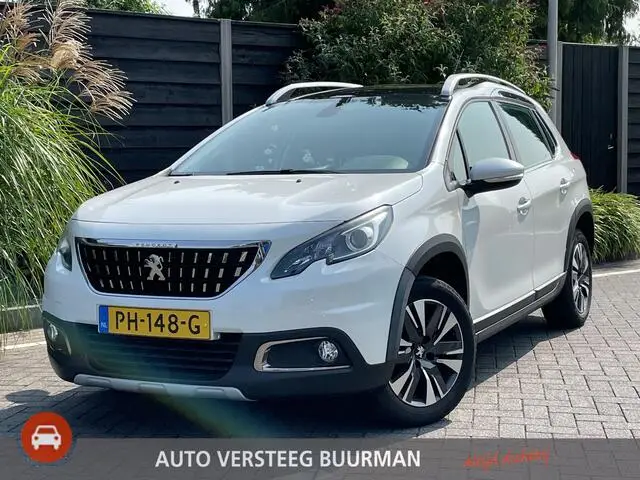 Photo 1 : Peugeot 2008 2017 Petrol