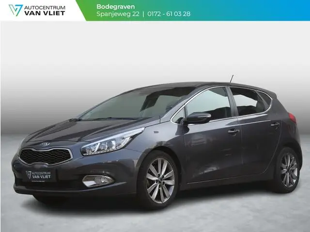 Photo 1 : Kia Ceed 2015 Petrol