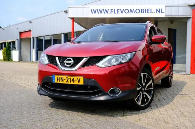 Photo 1 : Nissan Qashqai 2015 Petrol