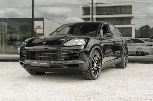 Photo 1 : Porsche Cayenne 2023 Essence