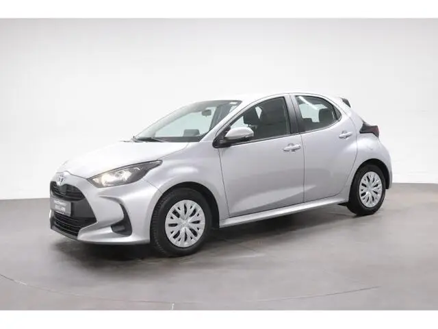 Photo 1 : Toyota Yaris 2022 Hybrid