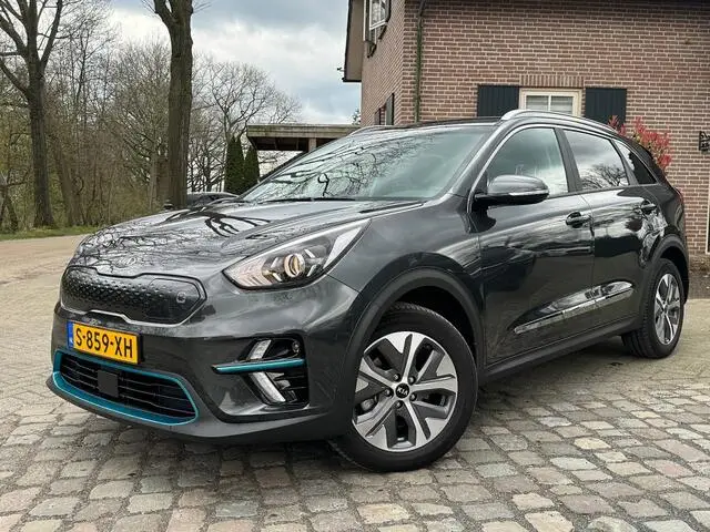 Photo 1 : Kia E-niro 2021 Électrique