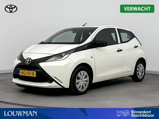 Photo 1 : Toyota Aygo 2015 Petrol