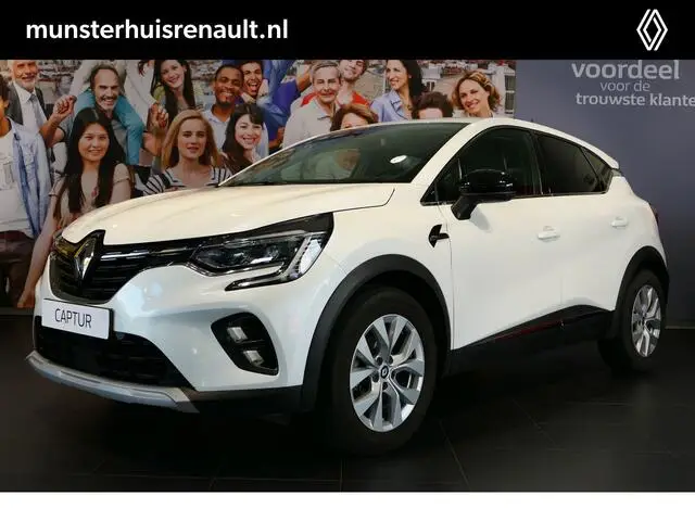 Photo 1 : Renault Captur 2022 Essence