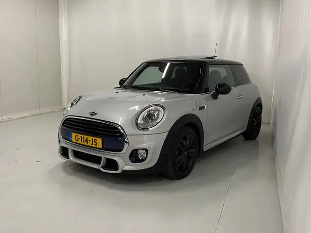 Photo 1 : Mini Cooper 2016 Petrol