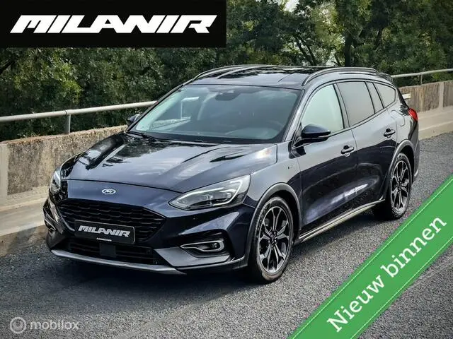 Photo 1 : Ford Focus 2020 Diesel