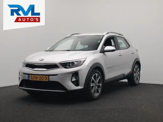 Photo 1 : Kia Stonic 2019 Petrol