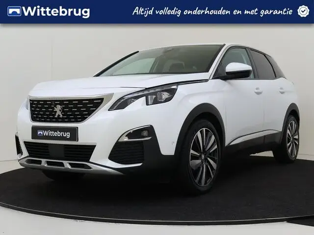 Photo 1 : Peugeot 3008 2019 Petrol