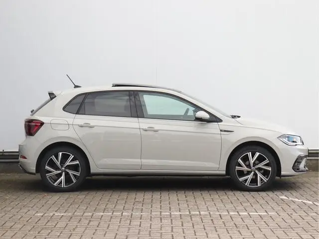 Photo 1 : Volkswagen Polo 2023 Petrol