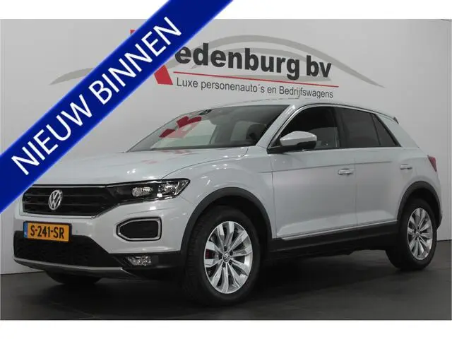 Photo 1 : Volkswagen T-roc 2018 Essence