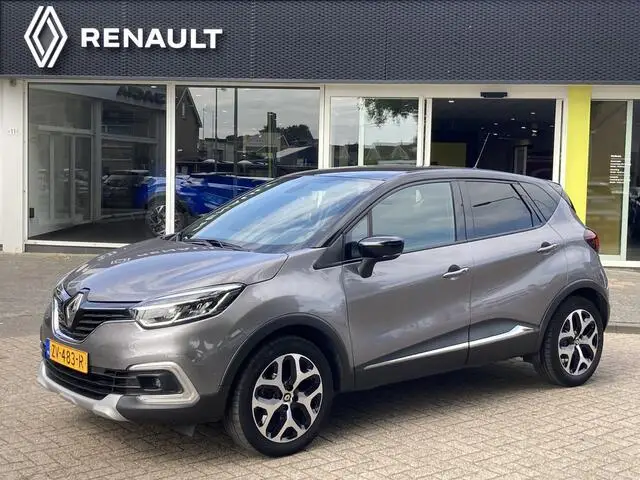 Photo 1 : Renault Captur 2019 Petrol