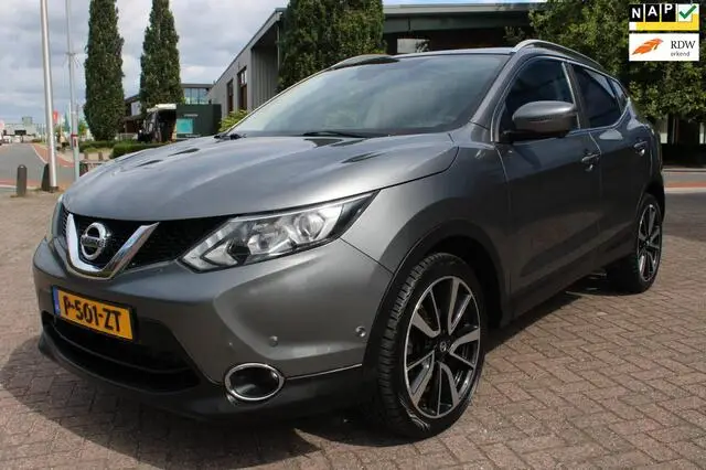 Photo 1 : Nissan Qashqai 2017 Essence