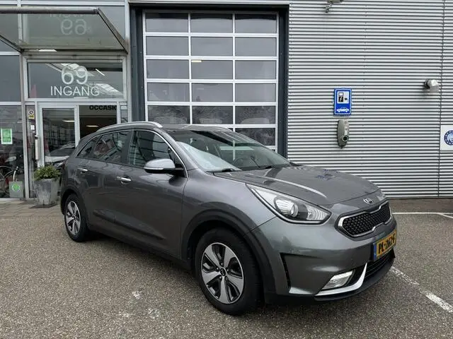 Photo 1 : Kia Niro 2017 Hybride