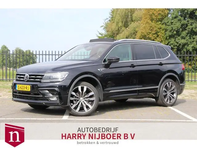 Photo 1 : Volkswagen Tiguan 2019 Petrol