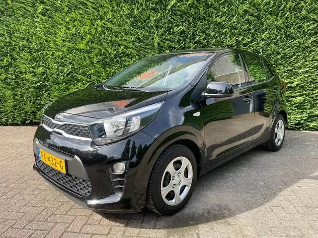 Photo 1 : Kia Picanto 2017 Petrol