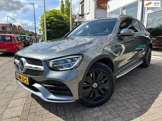 Photo 1 : Mercedes-benz Classe Glc 2020 Hybrid