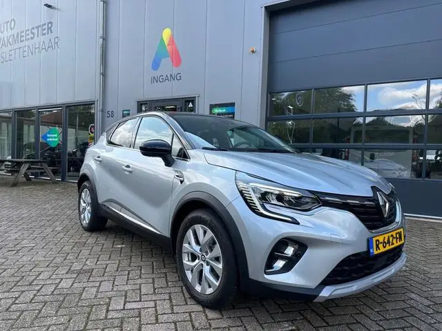 Photo 1 : Renault Captur 2022 Hybride