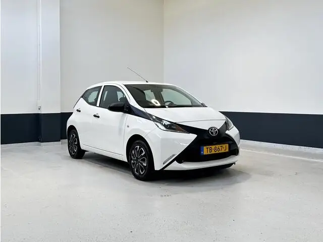 Photo 1 : Toyota Aygo 2018 Essence