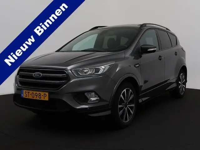 Photo 1 : Ford Kuga 2018 Essence