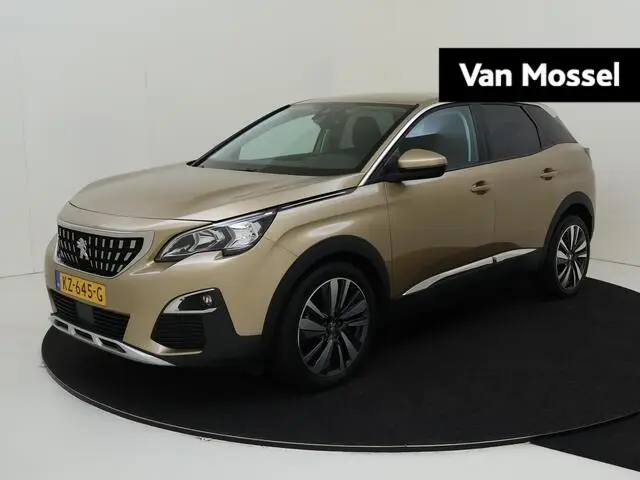 Photo 1 : Peugeot 3008 2017 Essence