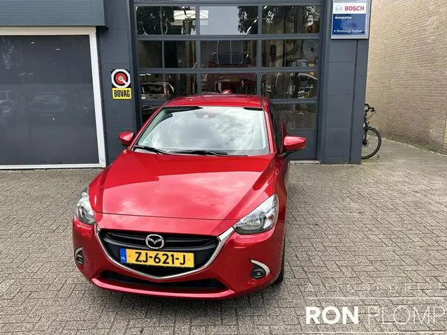 Photo 1 : Mazda 2 2019 Petrol