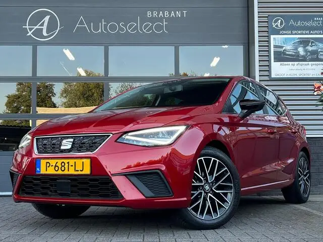 Photo 1 : Seat Ibiza 2018 Essence