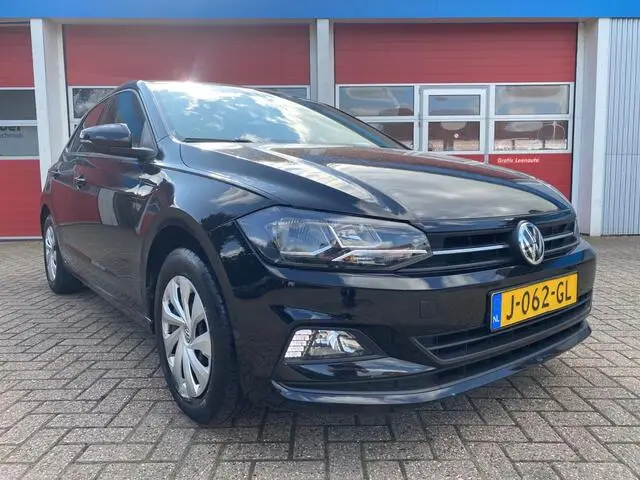 Photo 1 : Volkswagen Polo 2020 Essence