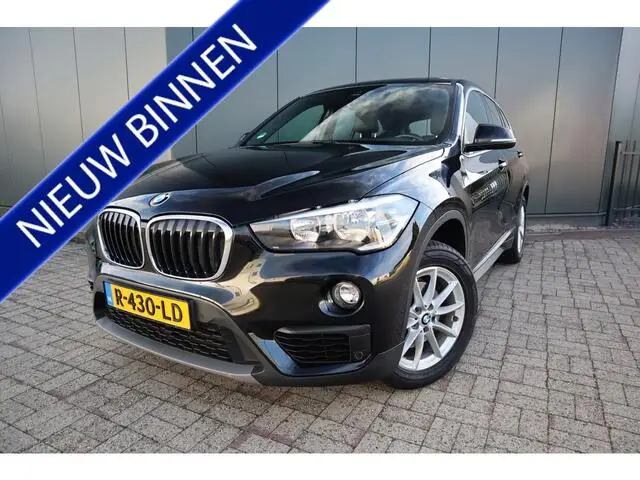 Photo 1 : Bmw X1 2016 Petrol