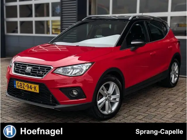 Photo 1 : Seat Arona 2021 Essence