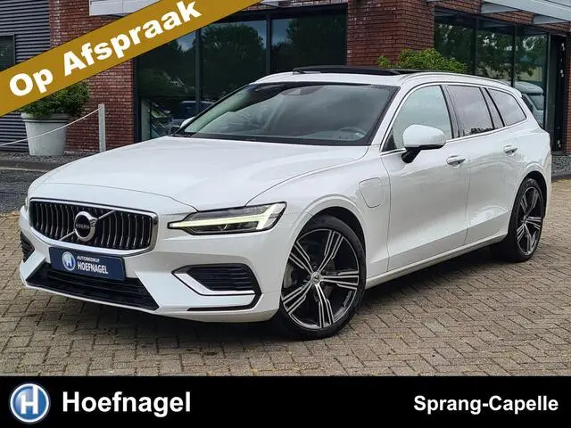 Photo 1 : Volvo V60 2019 Hybride