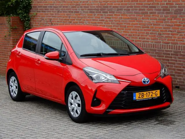 Photo 1 : Toyota Yaris 2019 Hybrid