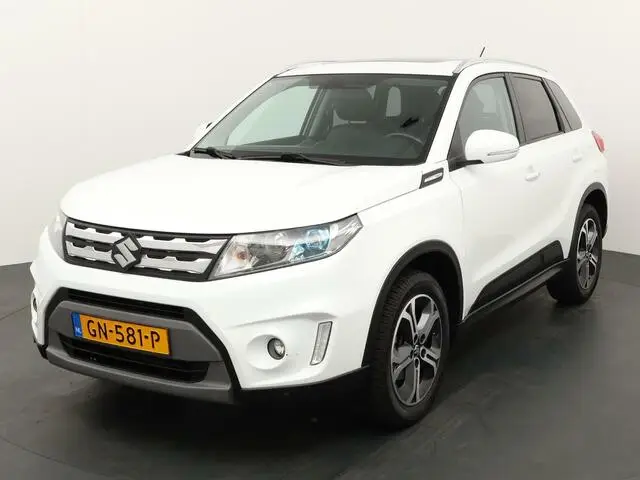 Photo 1 : Suzuki Vitara 2015 Petrol