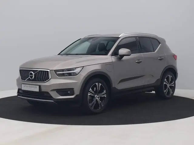 Photo 1 : Volvo Xc40 2021 Hybride