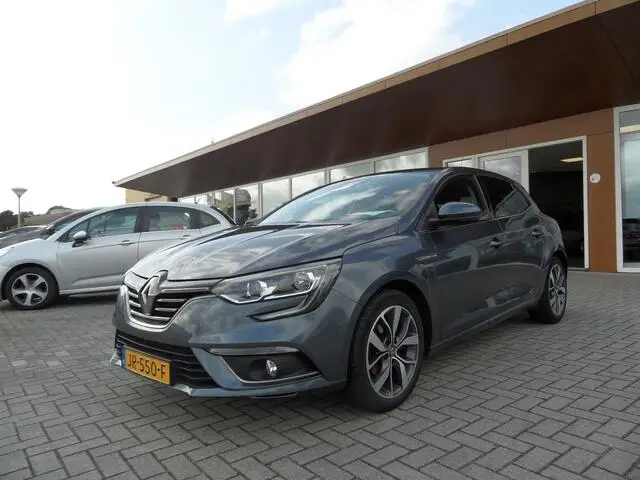 Photo 1 : Renault Megane 2016 Petrol