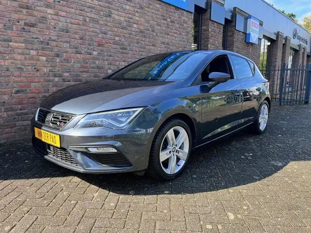 Photo 1 : Seat Leon 2019 Petrol