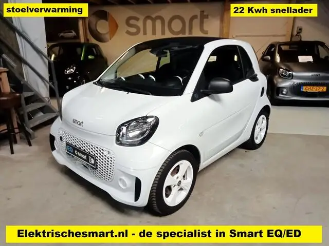 Photo 1 : Smart Fortwo 2020 Électrique