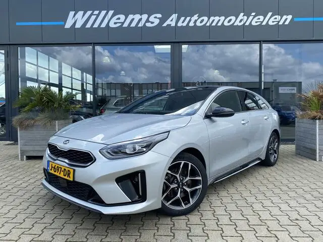 Photo 1 : Kia Ceed 2020 Petrol