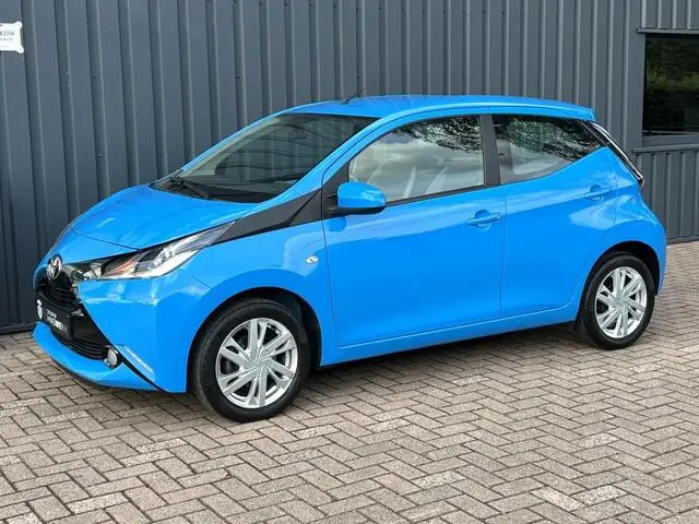 Photo 1 : Toyota Aygo 2016 Essence