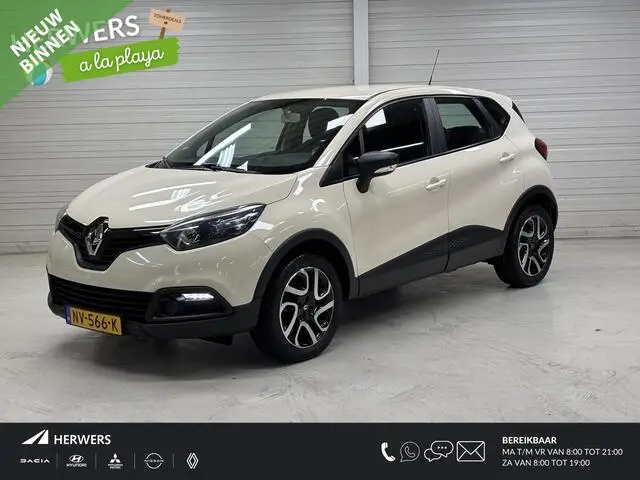 Photo 1 : Renault Captur 2017 Essence