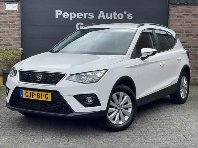 Photo 1 : Seat Arona 2021 Petrol