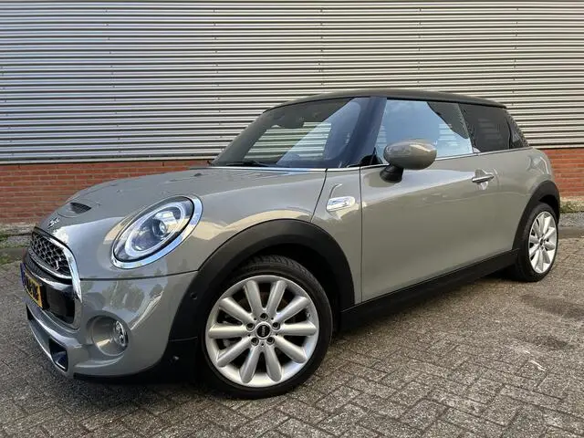 Photo 1 : Mini Cooper 2019 Essence